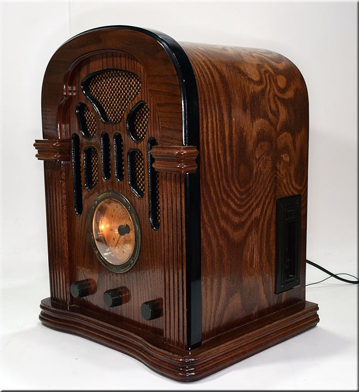 �s���ȃA���e�B�[�N�����W�I 