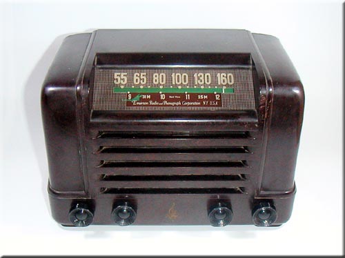 Emerson Radio �A�����J���@�^�ԕs���@MW/SW 2BAND RADIO