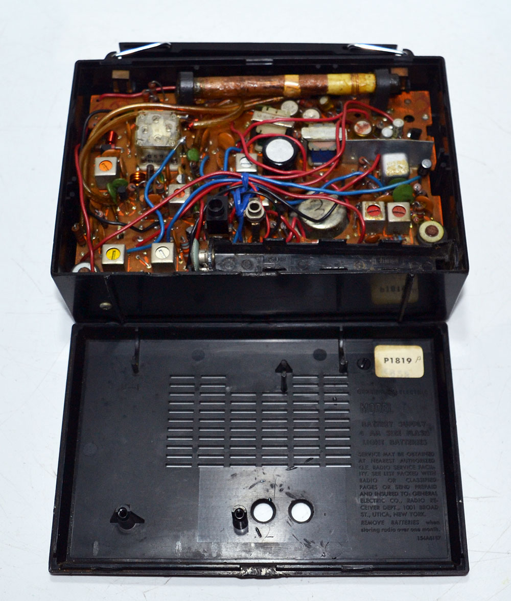 GENERAL ELECTRIC P1819 AM/FM 2BAND RADIO