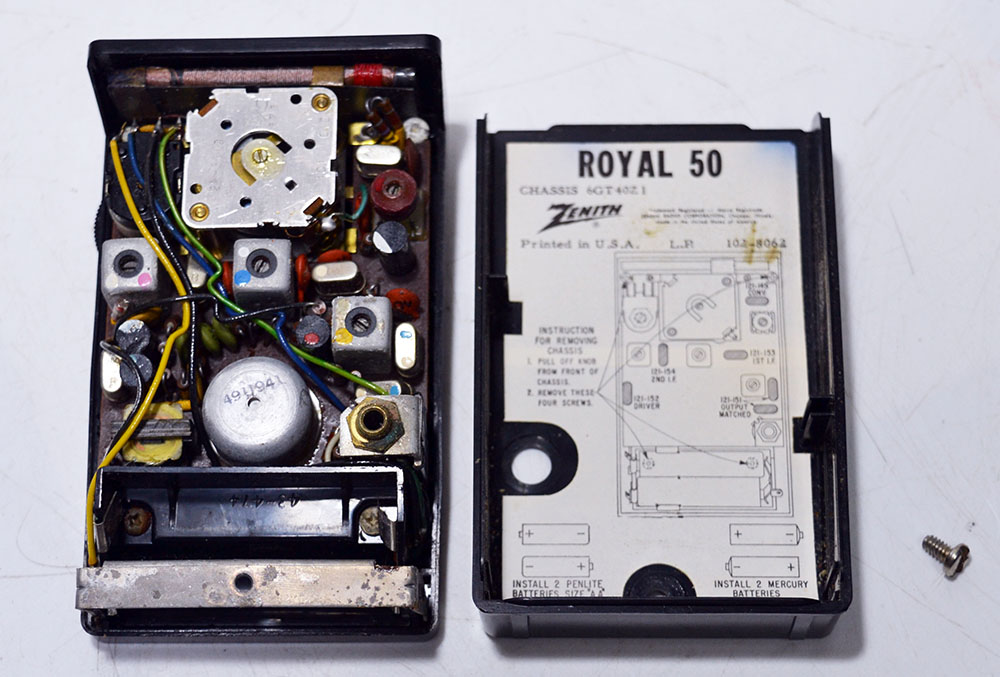 SZENITH�@ROYAL 50CK AM RADIO