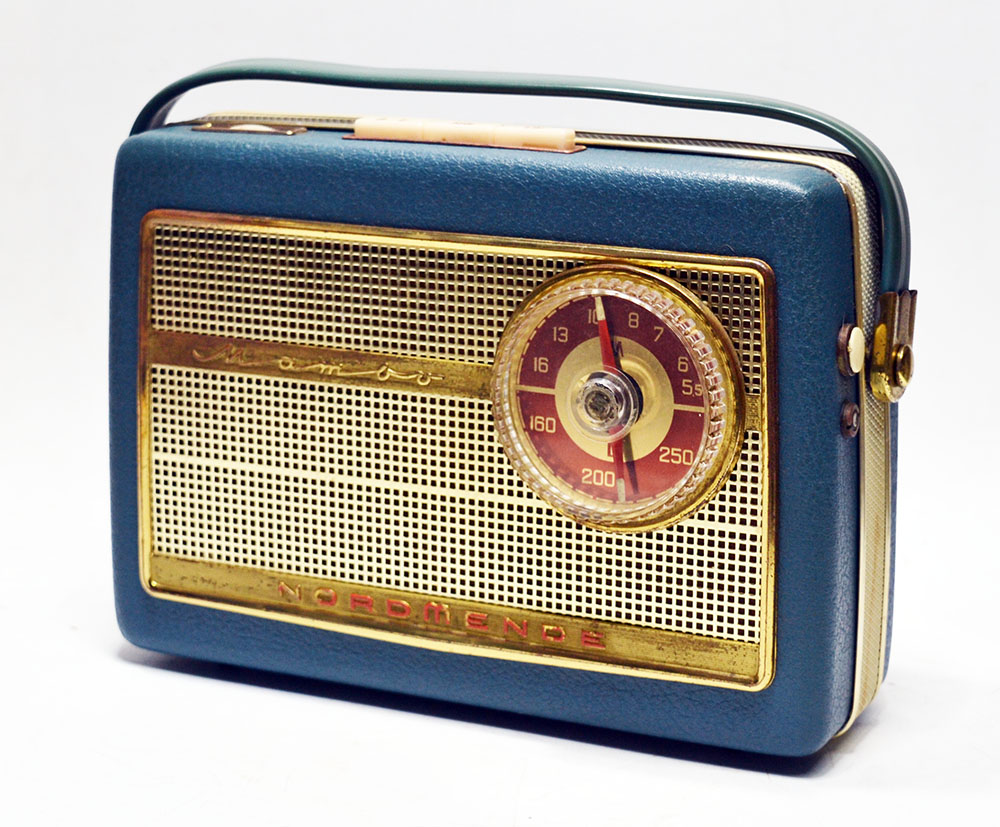 NORD MENDE mambo MW/LW 2BAND RADIO